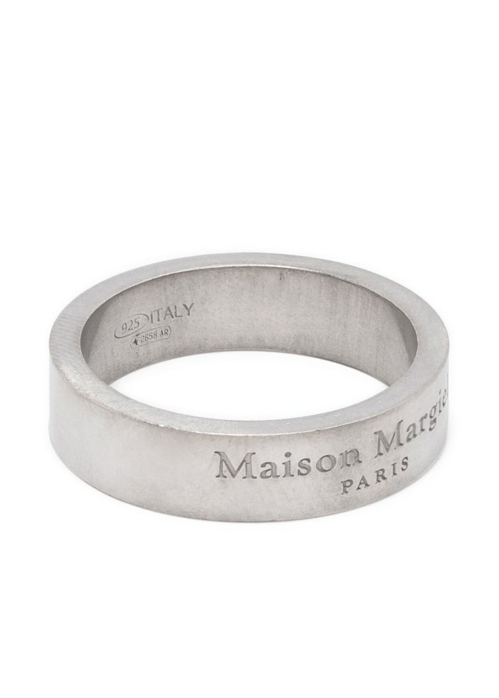 Maison Margiela [국내당일발송] 메종 마르지엘라 6mm 실버 로고링 반지 (하자품) SM1UQ0081 SV0158 951