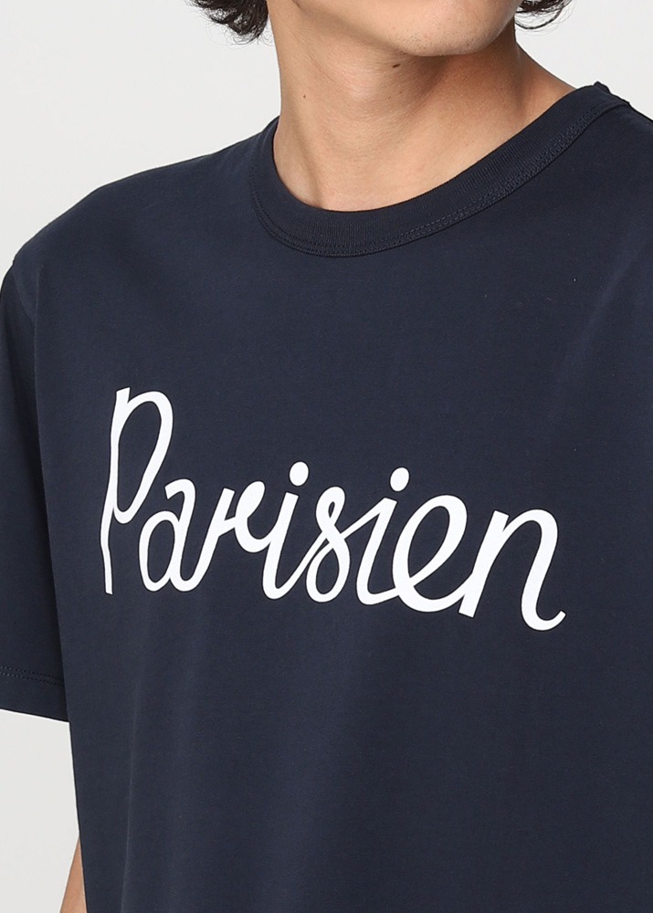 [국내당일발송] 메종 키츠네 22FW Parisienne 파리지앵 로고 티셔츠 [네이비] AM00101KJ0008 P480