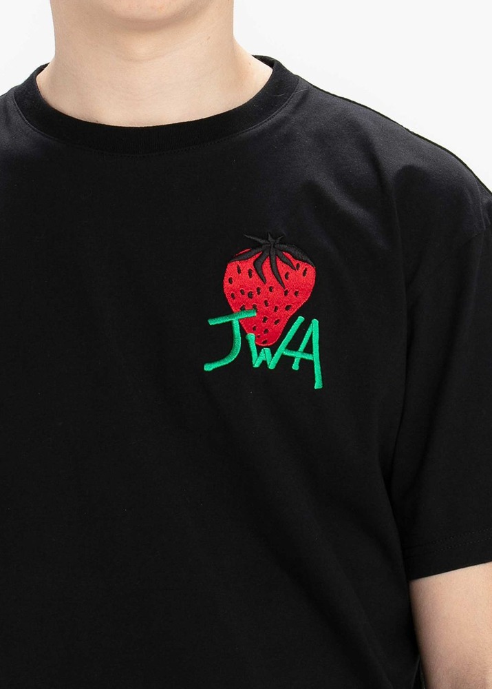 [국내당일발송] JW앤더슨 22SS 릴랙스핏 스트로베리 JWA 티셔츠 [블랙] JT0063PG0772 999